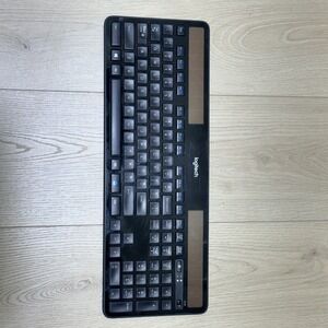 Logitech K750 Wireless Solar Keyboard OS Black Slim Eco-Friendly